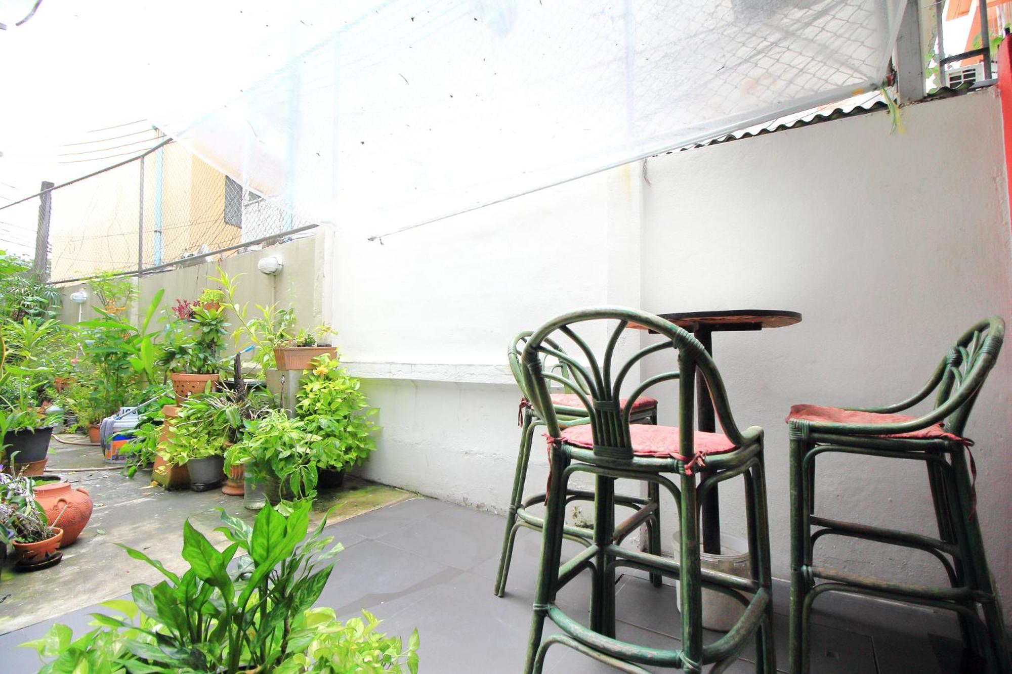 Oyo 335 Top Inn Khaosan Bangkok Exterior foto